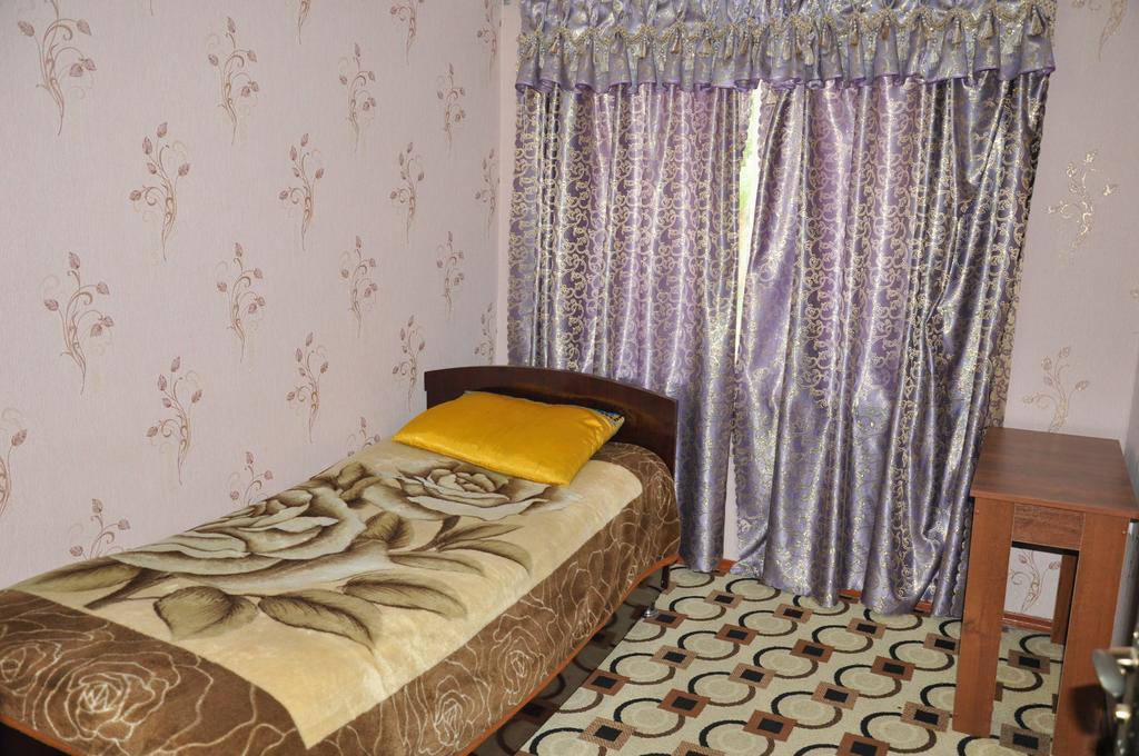 Dusti Apartment Khujand Luaran gambar